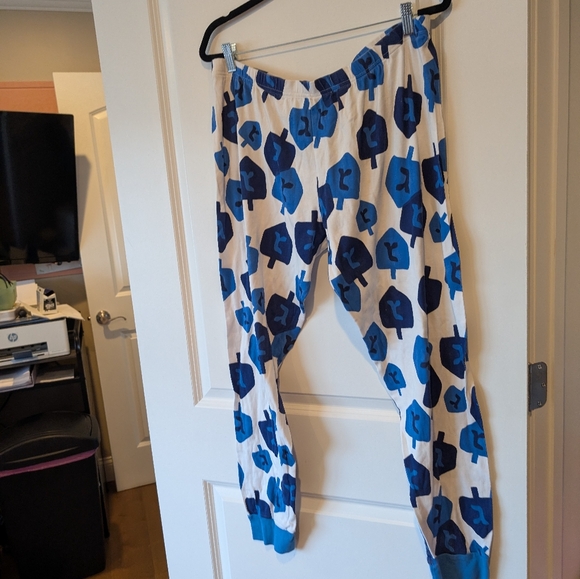 Family Matching Hanukkah Pajamas Adult XL - Picture 5 of 7